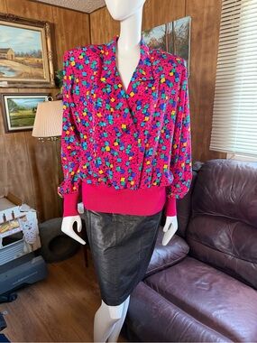 Vintage Retro Geo-Print Blouse